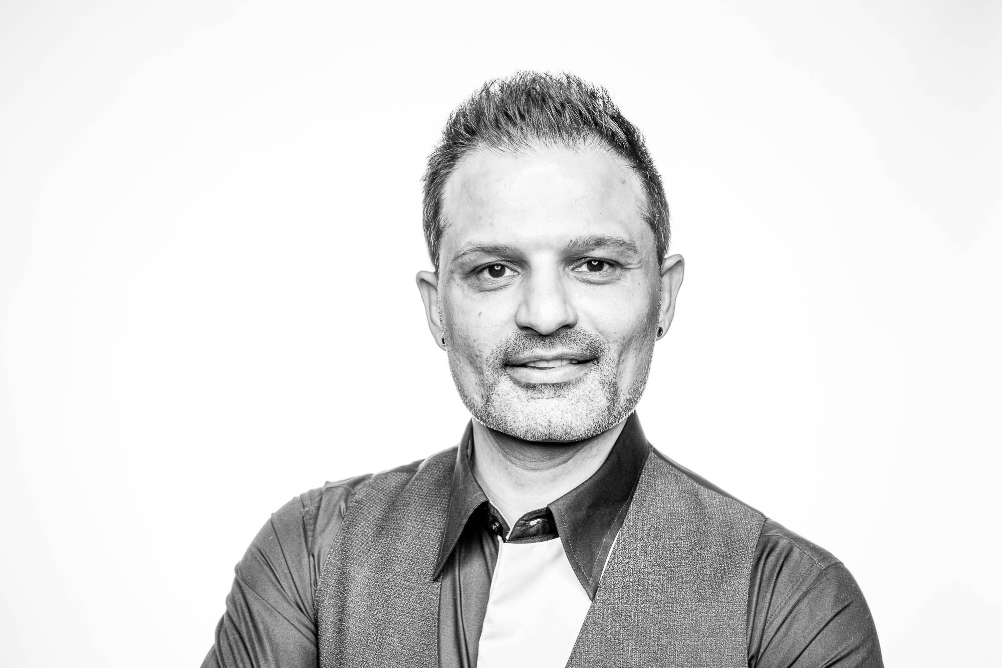 Export x3 Headshot  06370 Dez 01 2019 Headshots 2019  Miro Nicole Nadine